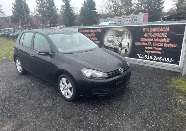 volkswagen golf suraż Volkswagen Golf cena 24900 przebieg: 148000, rok produkcji 2010 z Suraż